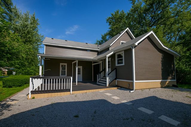 412 S 15th Street, Chesterton, IN 46304