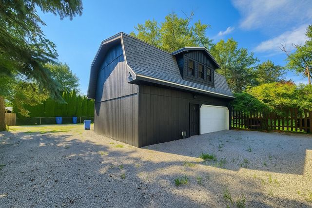 412 S 15th Street, Chesterton, IN 46304