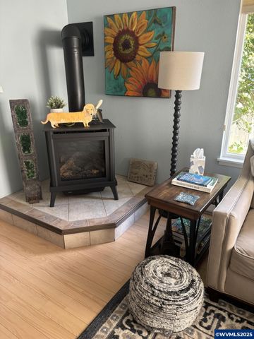 6715 SW Inlet Av, Lincoln City, OR 97367