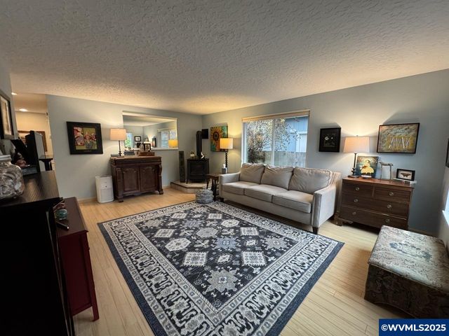 6715 SW Inlet Av, Lincoln City, OR 97367