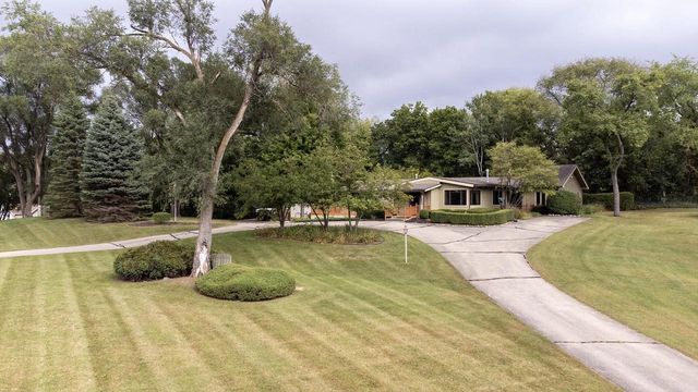 9631 400th AVENUE, Genoa City, WI 53128
