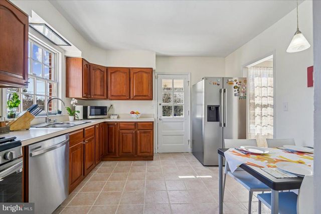 117 E NORTHERN PKWY E, Baltimore, MD 21212