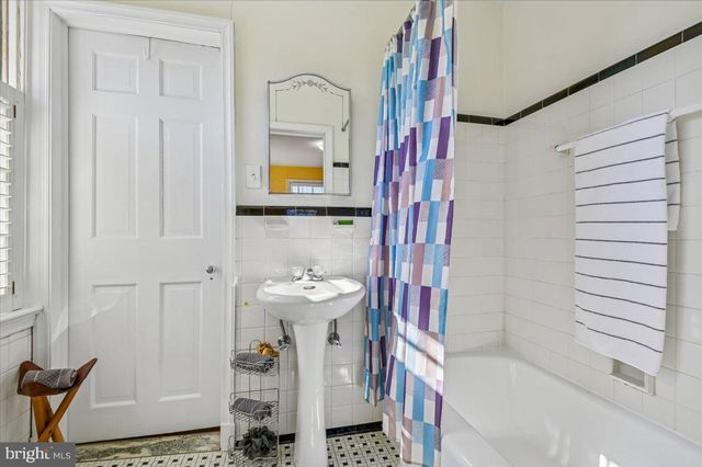 117 E NORTHERN PKWY E, Baltimore, MD 21212