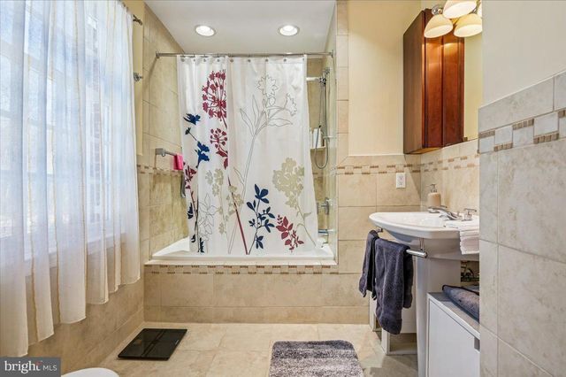 117 E NORTHERN PKWY E, Baltimore, MD 21212