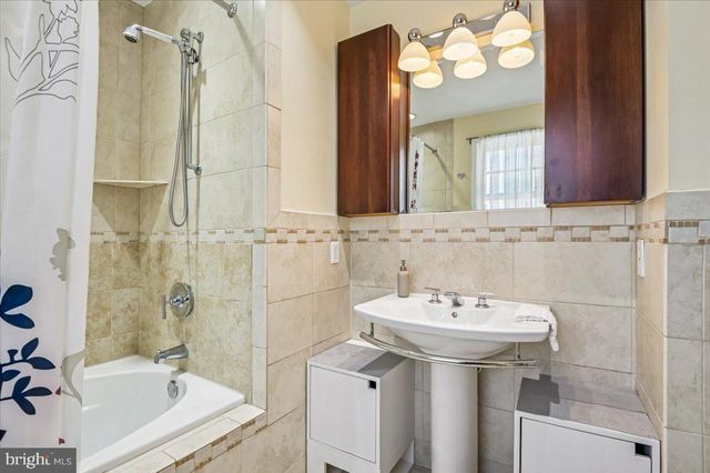 117 E NORTHERN PKWY E, Baltimore, MD 21212