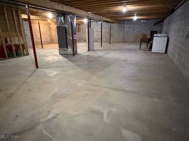 5653 Goodell Road, Mantua, OH 44255