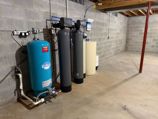 5653 Goodell Road, Mantua, OH 44255