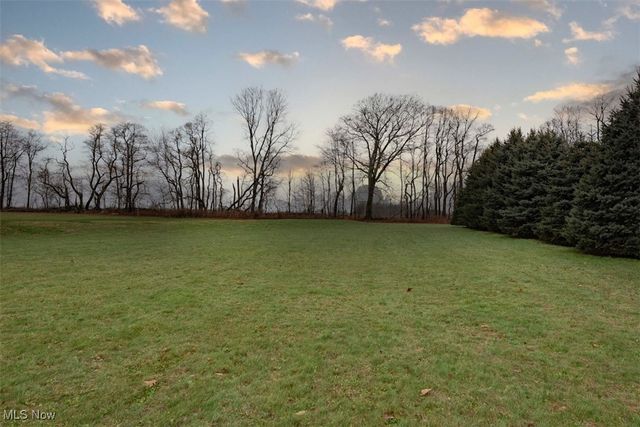 5653 Goodell Road, Mantua, OH 44255