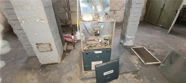 14819 Hale Avenue, Cleveland, OH 44110