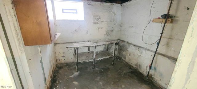 14819 Hale Avenue, Cleveland, OH 44110