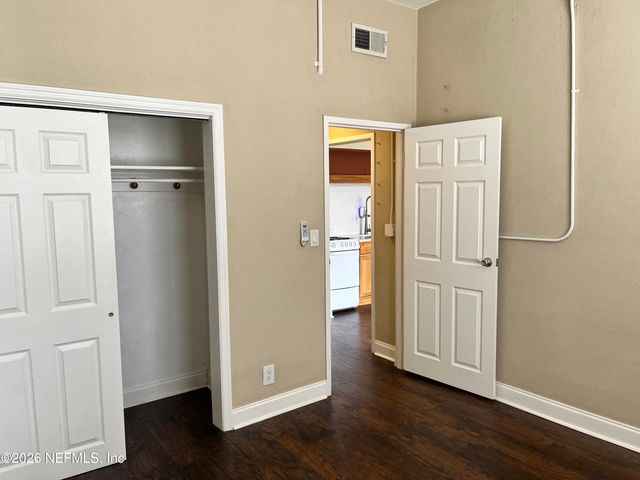 311 W ASHLEY Street 205, Jacksonville, FL 32202