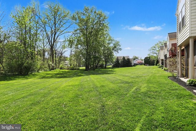 234 MASONIC DR, Elizabethtown, PA 17022