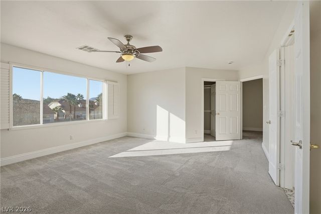10071 Lemon Valley Avenue, Las Vegas, NV 89147