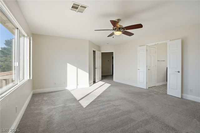 10071 Lemon Valley Avenue, Las Vegas, NV 89147