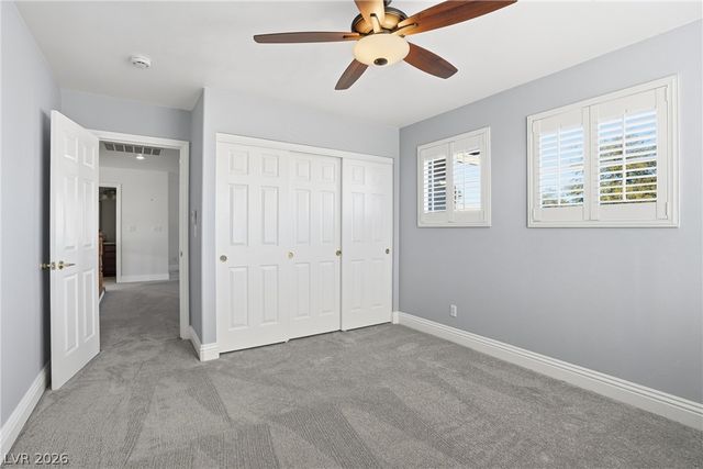 10071 Lemon Valley Avenue, Las Vegas, NV 89147