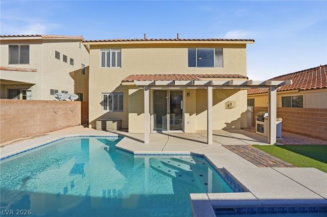 10071 Lemon Valley Avenue, Las Vegas, NV 89147