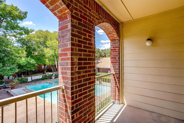 3212 Donnelly Circle 502, Fort Worth, TX 76107