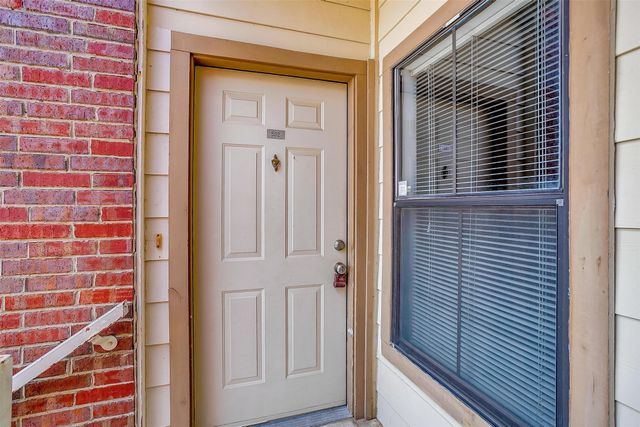 3212 Donnelly Circle 502, Fort Worth, TX 76107