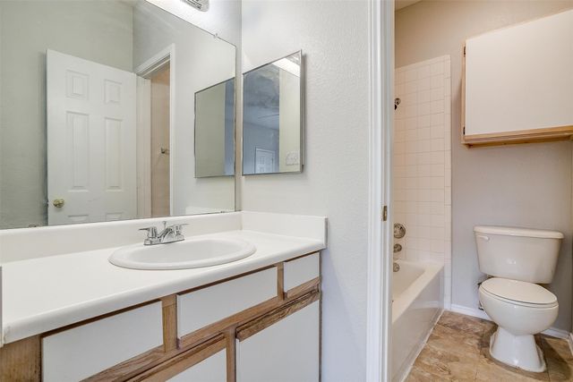 3212 Donnelly Circle 502, Fort Worth, TX 76107