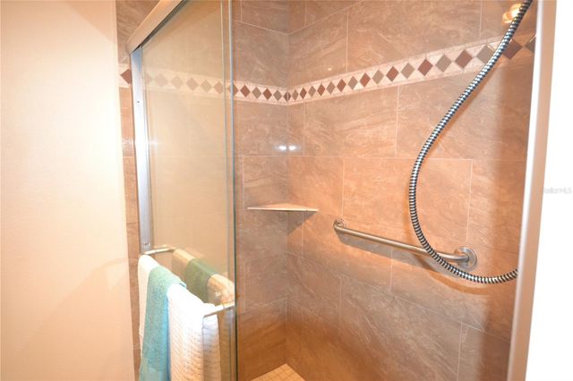 130 TADS TRAIL, Oldsmar, FL 34677