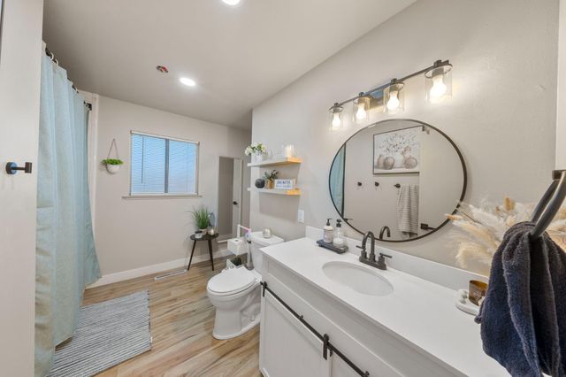 1636 Cameo Way, Modesto, CA 95350