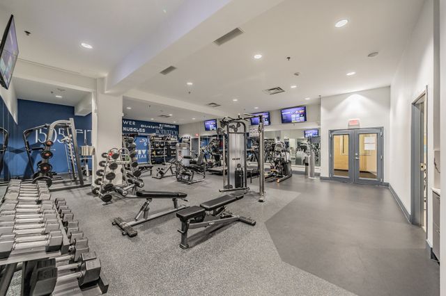 1505 Elm Street 404, Dallas, TX 75201