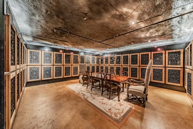 1505 Elm Street 404, Dallas, TX 75201