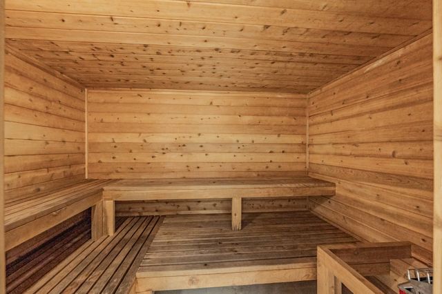 1505 Elm Street 404, Dallas, TX 75201