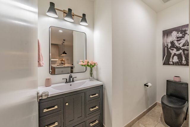 1505 Elm Street 404, Dallas, TX 75201