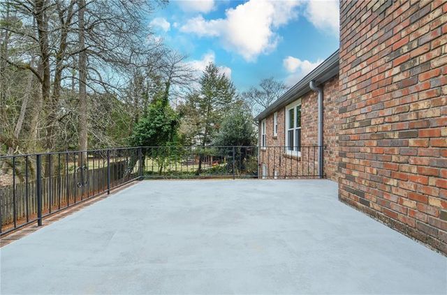 4086 Brymond Drive, Tucker, GA 30084