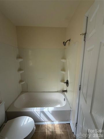 7336 Everett Drive, Charlotte, NC 28214