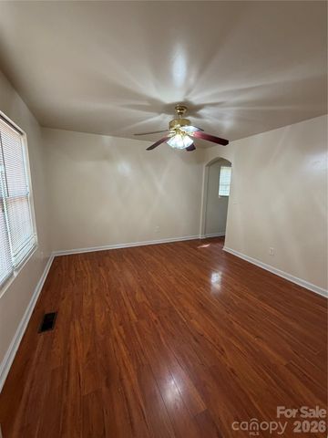 7336 Everett Drive, Charlotte, NC 28214