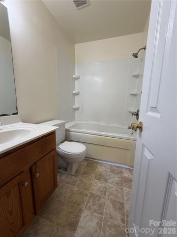 7336 Everett Drive, Charlotte, NC 28214