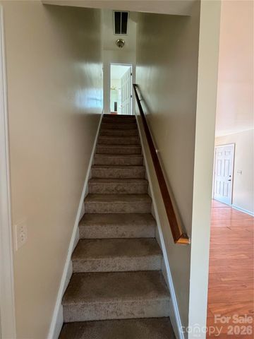 7336 Everett Drive, Charlotte, NC 28214