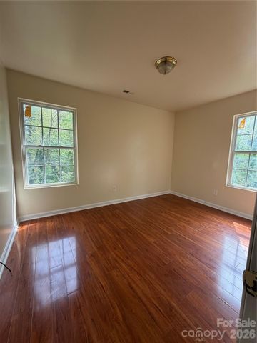 7336 Everett Drive, Charlotte, NC 28214