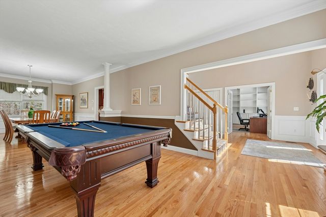 320 Lincoln Circle, Northbridge, MA 01534