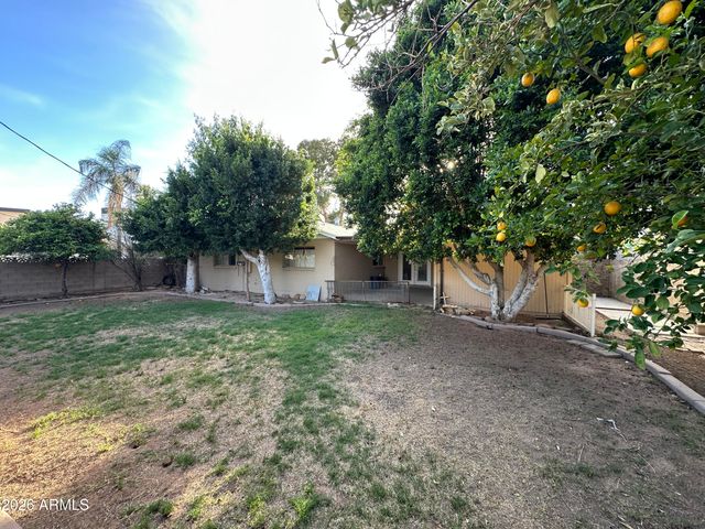 3537 N PUEBLO Way, Scottsdale, AZ 85251