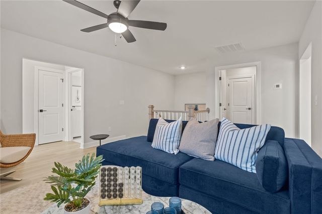 177 Anderson Oaks Lane 36, Easley, SC 29642