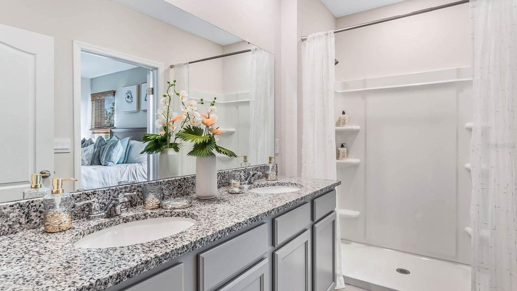 Image 25 of property listing at 3018 VICEROY COURT, Poinciana, FL 34759