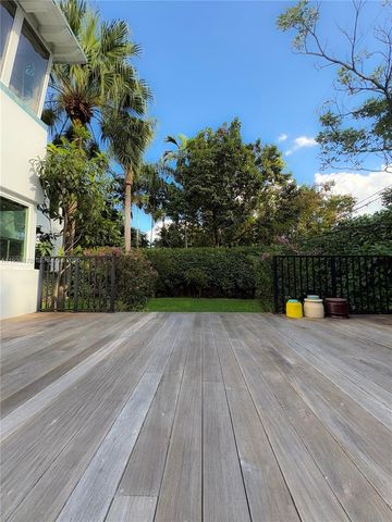 710 NE 72nd Ter, Miami, FL 33138