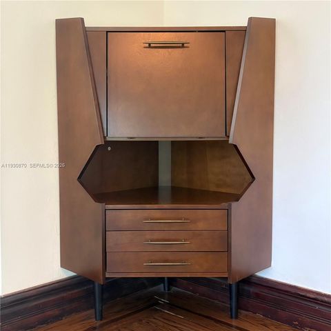 710 NE 72nd Ter, Miami, FL 33138