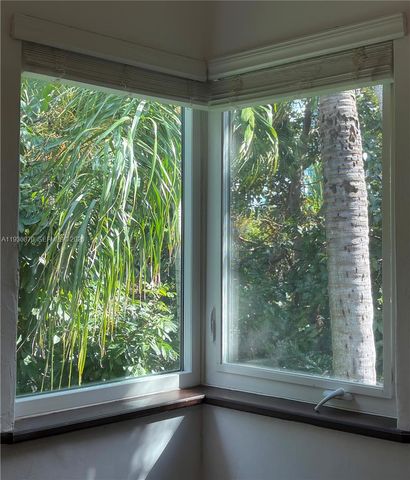 710 NE 72nd Ter, Miami, FL 33138