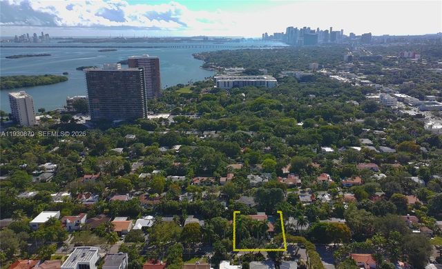 710 NE 72nd Ter, Miami, FL 33138