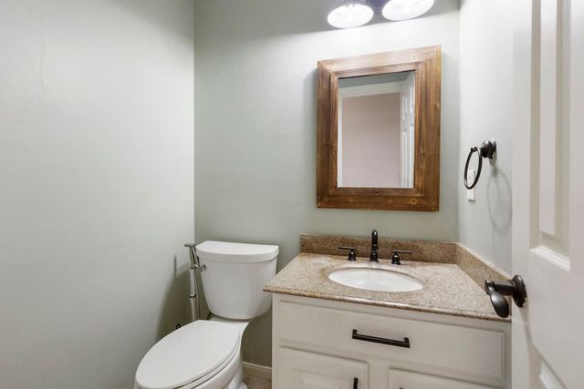 95 N Winterport Circle, The Woodlands, TX 77382