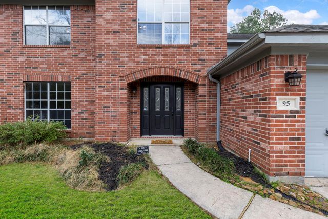 95 N Winterport Circle, The Woodlands, TX 77382