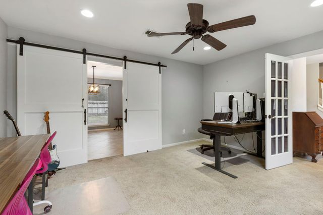 95 N Winterport Circle, The Woodlands, TX 77382