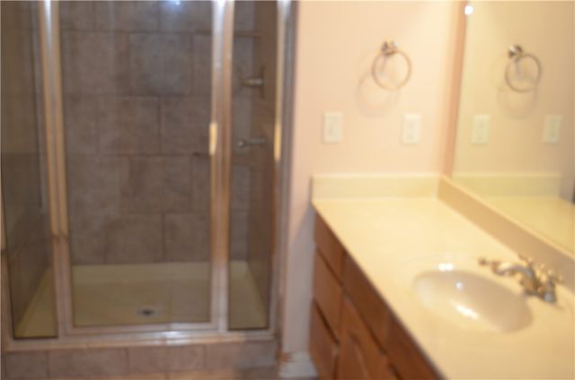107 Olinka Pass Street, Bentonville, AR 72712