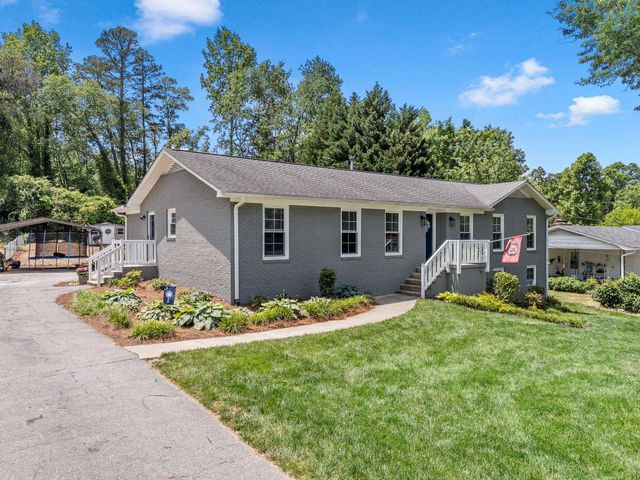 108 Churchill Avenue, Greer, SC 29651