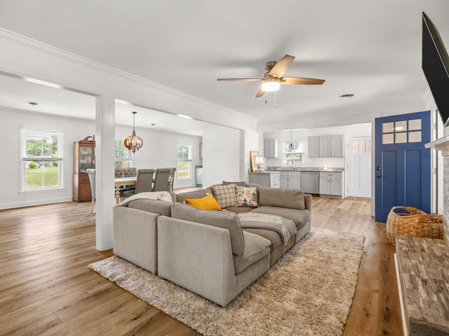 108 Churchill Avenue, Greer, SC 29651