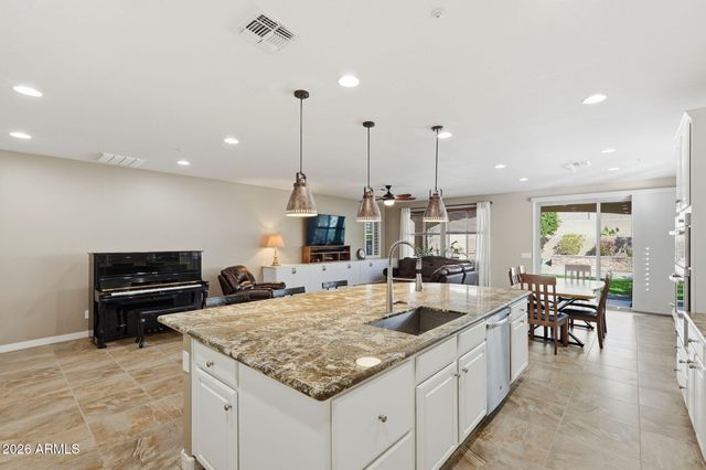 12932 W CASSIA Trail, Peoria, AZ 85383